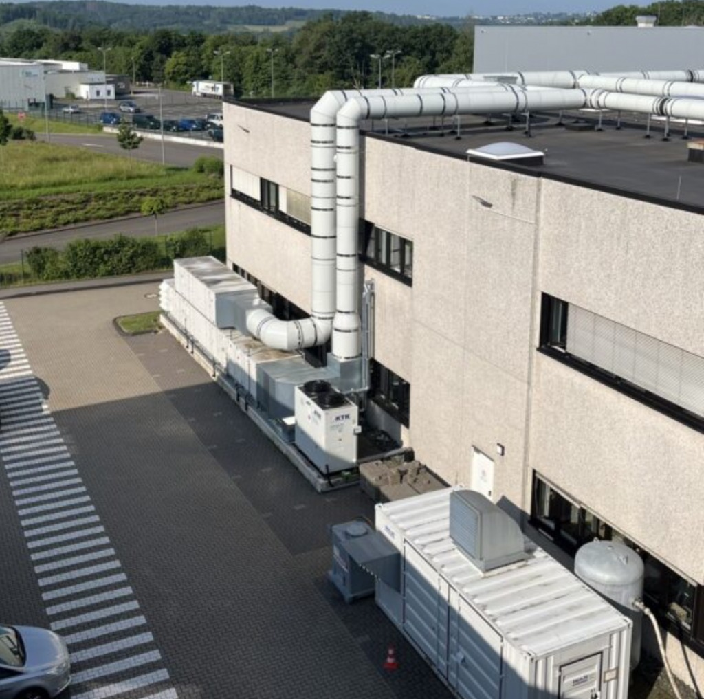 Schneider Electric Klimatechnik Vogelperspektive.